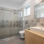 Διαμέρισμα Sea And Luxurious *